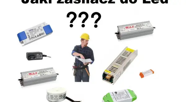 Budowlaniec z planami zastanawia się, jaki zasilacz do LED wybrać spośród wielu modeli.